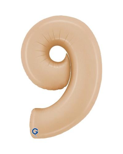 Chiffre Nude 9